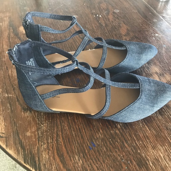 Denim Strappy flats, sz 6.5 - Picture 3 of 4